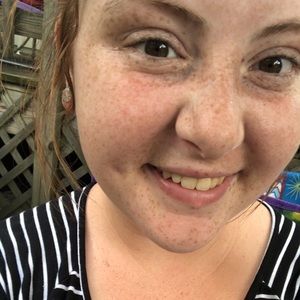 Meet your Posher, Hope